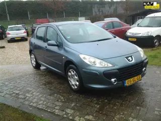 Peugeot 307 1.6-16V XS Zeer luxe Airco ECC /Trekhaak/ NL auto Nap km