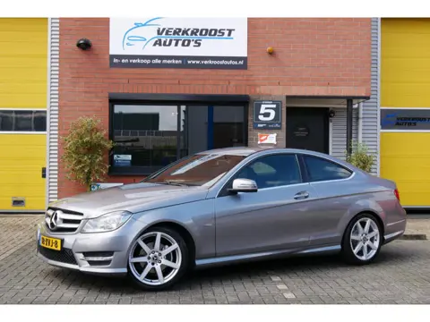 Mercedes-Benz C-klasse Coupé 180 Premium Edition AMG. leder. stoelverwarming. zeer mooi