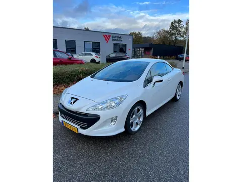Peugeot 308 CC 1.6 THP FELINE AUTOMAAT " rijd gewoon maar heeft soms geen vol vermogen "