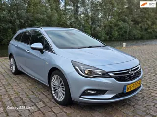 Opel Astra Sports Tourer 1.0 Innovation Dealer onderhouden airco cruis control navigatie parkeer sen