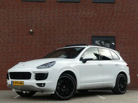Porsche Cayenne 3.6 S | Panodak | 21 inch | Sportchrono | Trekhaak
