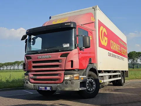 SCANIA P270 lift hard wood floor