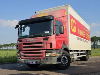 SCANIA P270 lift hard wood floor