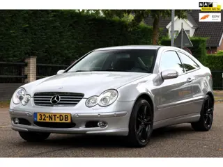 Mercedes-Benz C-klasse Sportcoupé 180 K. | CLIMA | CRUISE| PDC | TREKHAAK | NAP | MOOIE GOED ONDERHO