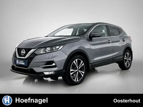 Nissan Qashqai 1.3 DIG-T N-Connecta Automaat | Stoelverwarming | Camera | Navigatie | Parkeersensore