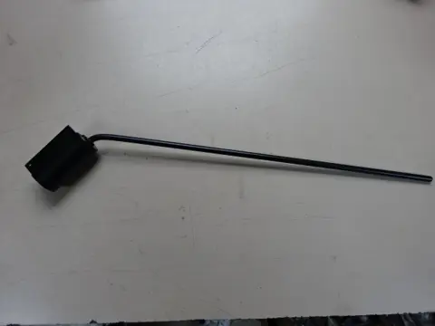 Spring support for Lamborghini Miura trunk