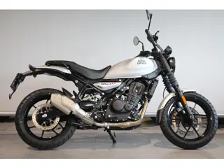 Royal-Enfield GUERRILLA 450 (bj 2025)