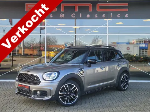 MINI Countryman 2.0 Cooper S E ALL4 John Cooper Works Pano Navi ACC Camera