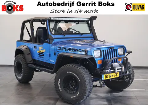 Jeep Wrangler 4.0i Softtop 4WD Luxe Leder Automaat Uniek LED Bar Compressor Winch Lier Grote banden 