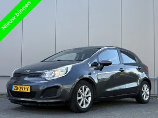 Kia Rio 1.1 CRDi - airco - cruise - parkeersensoren -
