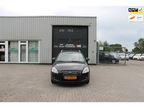 Kia Cee'd Sporty Wagon 1.4 All Stars