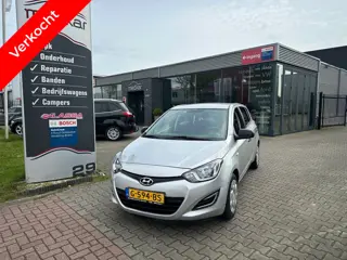 Hyundai i20 1.4i i-Vision (bj 2013, automaat)