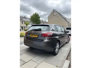 Peugeot 308 *VERKOCHT* (bj 2014)