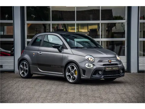 Fiat 500C 1.4 T-Jet Abarth Turismo 70th Anniversary