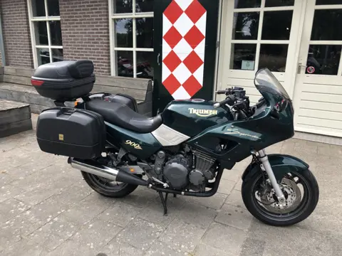 Triumph SPRINT 900 (bj 1994)