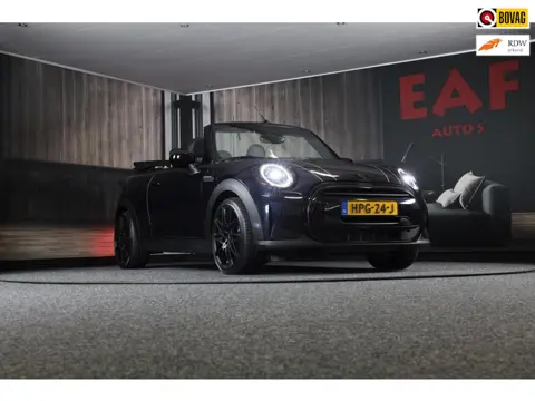 Mini Mini Cabrio 1.5 Cooper / AUT / Navi / 136 Pk / Cruise Control / Leder / Ecc / Elek Pakket / Led