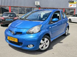 Toyota Aygo 1.0-12V Dynamic Blue // AIRCO / ELEKTR RAMAN / NAP