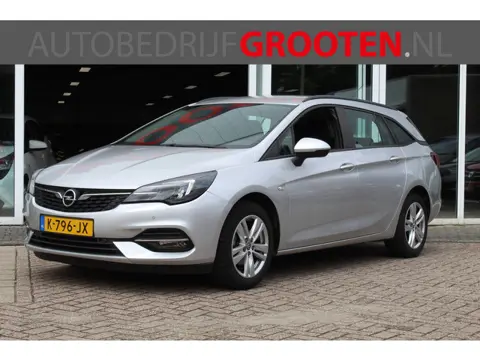 Opel Astra Sports Tourer 1.2 Edition//Navi//Camera//ECC!!