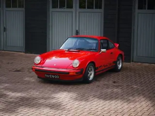 PORSCHE 911 3.2L 235hp carburated engine