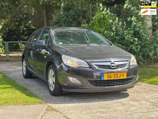 Opel Astra Sports Tourer 1.4 Cosmo | Airco + Cruise control |