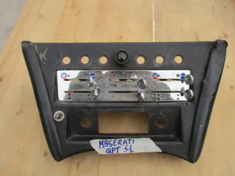 Heating control panel Maserati Quattroporte s1