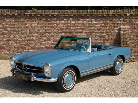 Mercedes-Benz 280 SL Pagode "with manual gearbox" In well-preserved condition - Only refinished once