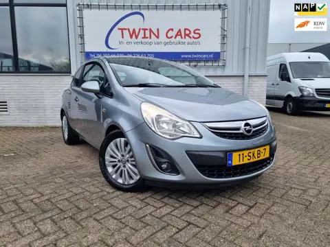 Opel Corsa 1.2 EcoFlex Selection LPG // KETTING MAAKT GELUID //