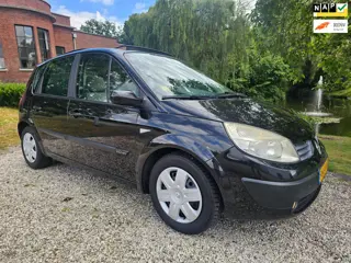 Renault Scénic 2.0-16V Expression Luxe PANORAMA