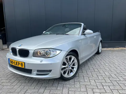 BMW 1-serie Cabrio 118i Aut/leer/Navi/NweKetting/Etc/ZrMooi!!