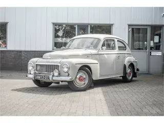 Volvo P 54403 A | Kattenrug | extreem net exemplaar