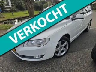 Volvo V70 2.4 D5 AWD Kinetic/Airco/Apk Nov. 2025/ 1e eig.