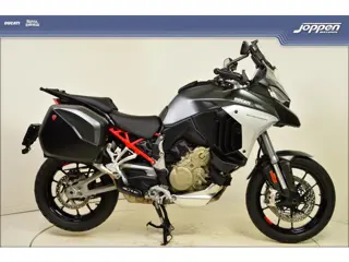 ducati multistrada v4s full - 2024