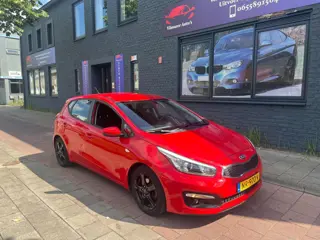 Kia Cee'd 1.0 T-GDi ComfortLine navi led beurt gehad