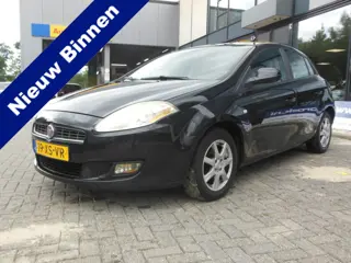 Fiat Bravo 1.4 Dynamic Staat in De Krim (bj 2007)