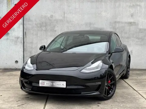 Tesla Model 3 Long Range AWD 75kWh AUTOPILOT PANO NAP BTW