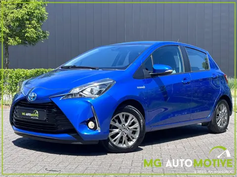 Toyota Yaris 1.5 Hybrid Design Sport | Keyless | Camera | Cruise | Climate