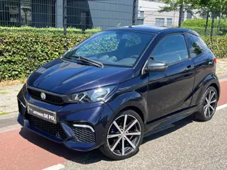 Aixam Brommobiel Coupé Evo GTI Leder Achteruitrij-camera Parkeersensoren