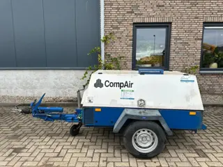 Compair H2180 Deutz 2.1 m3 / min 28 kW 7 Bar Mobiele Diesel Compressor met kenteken