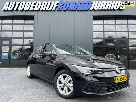 Volkswagen Golf 1.5 eTSI Life Business NL.Auto/Automaat/Massage-Stoelen/Full Led/Stoelverwarming/1St