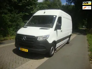 Mercedes-Benz Sprinter 311 1.9 CDI L2H2 RWD