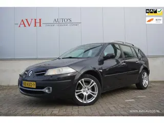 Renault Mégane Grand Tour 2.0-16V Tech Line