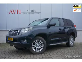 Toyota Land Cruiser 3.0 D-4D-F VX Window Van