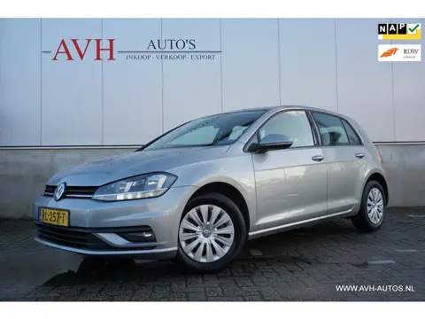 Volkswagen Golf 1.0 TSI Trendline