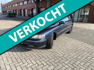 Volvo V70 2.4 T Comfort Line! Automaat! Gechipt! 235 PK!!