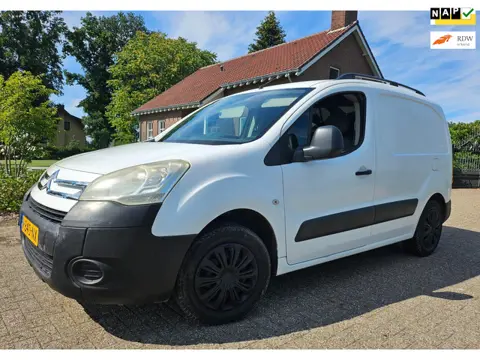 Citroen Berlingo 1.6i Benzine met Zijdeur en Trekhaak !