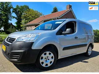 Peugeot Partner 1.6 VTi Benzine met Airco, Cruise, Navigatie en Vele Opties !