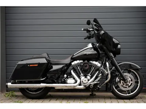 Harley Davidson 103 FLHX Street Glide AKTIE 5HD ABS Streetglide 5hd