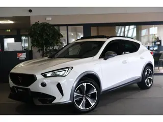 CUPRA Formentor 1.4 e-Hybrid 204PK Pano Volleder Cam ACC Led Virtual Navi