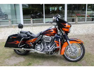 Harley-Davidson Street Glide  FLH-Xsse street Glide CVO SE