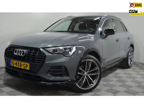 Audi Q3 35 TFSI Advanced / 150pk / Carplay / Cruise / Black edition.